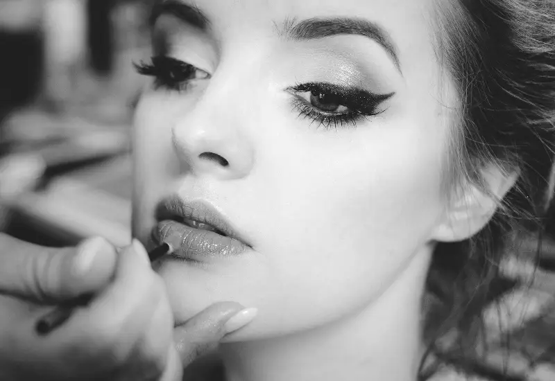 پوستر نمونه کار: سالن نمونه ۲